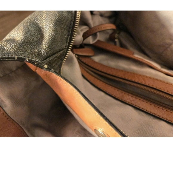 Michael Kors Authenic Fulton Hobo Brown And Tan elegant Designer Bag with Duster - Picture 7 of 8